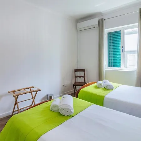 Lejlighed Paraiso Do Canto - Historic Retreat With Parking *